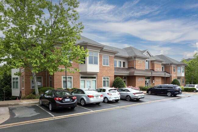 More details for 46179 Westlake Dr, Sterling, VA - Office for Sale