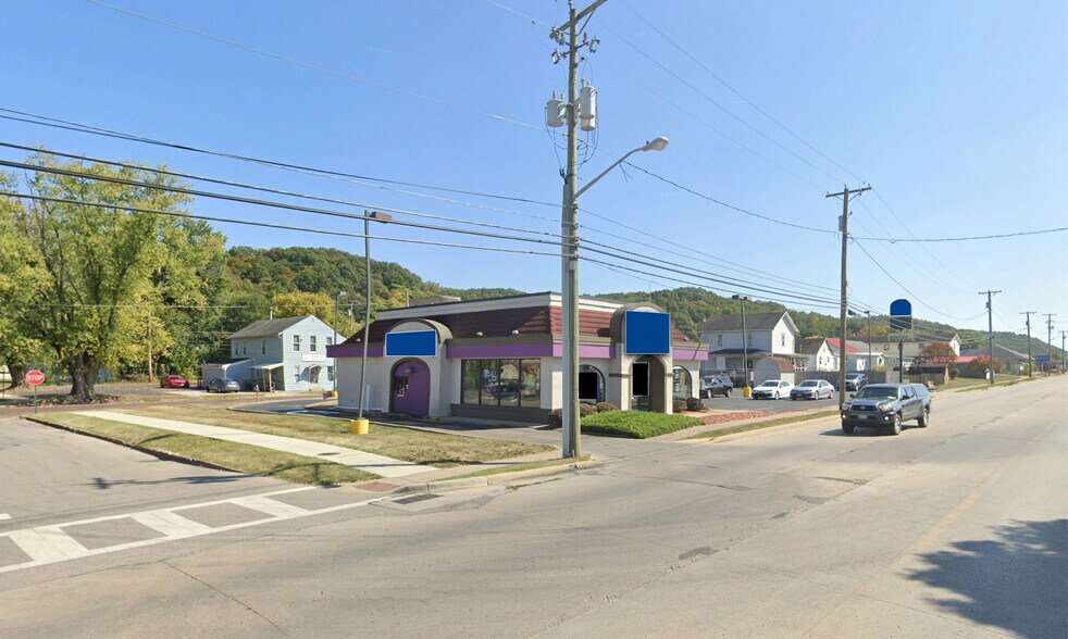 763 Chestnut St, Nelsonville, OH for lease - Building Photo - Image 2 of 6