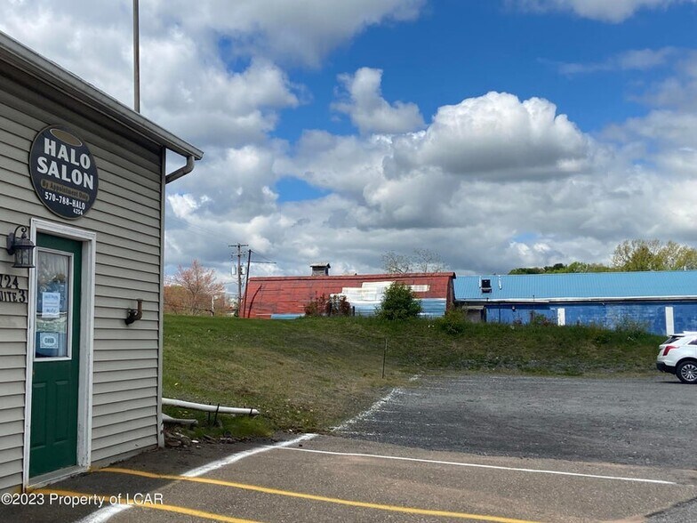 707 Main St, Sugarloaf, PA for sale - Building Photo - Image 2 of 7