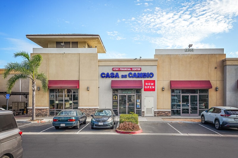 2368 Roll Dr, San Diego, CA for sale - Primary Photo - Image 1 of 11
