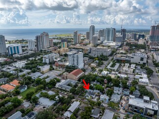 Plus de détails pour 548 3rd St N, Saint Petersburg, FL - Multi-résidentiel à vendre