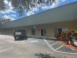 Plus de détails pour 1891 Porter Lake Dr, Sarasota, FL - Flex à vendre