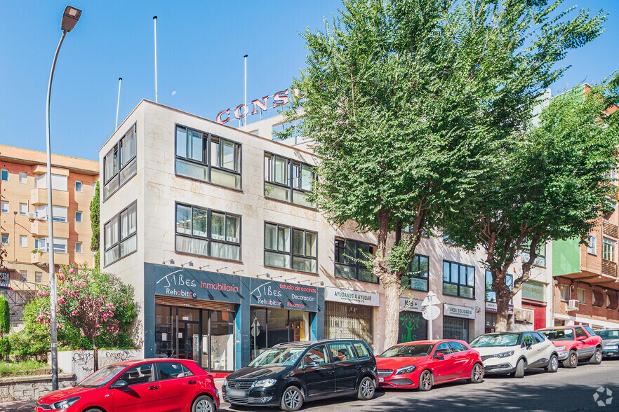 Calle Doctor Fleming, 6, San Sebastián de los Reyes, Madrid à louer - Photo du bâtiment - Image 3 de 3
