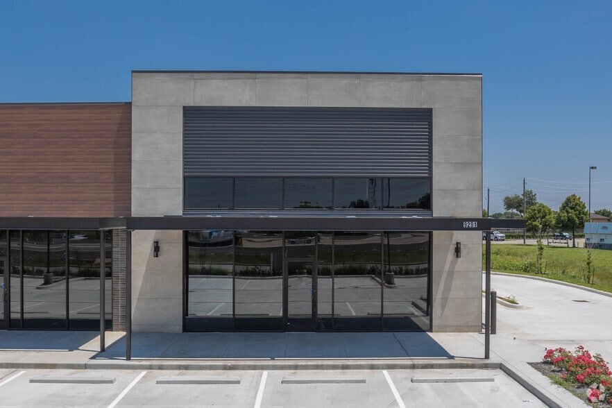 NWQ Beltway 8 & Blackhawk Blvd, Houston, TX for lease - Building Photo - Image 2 of 2