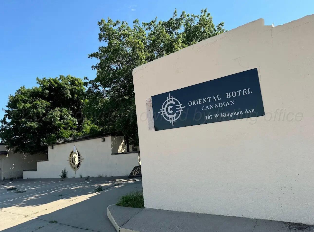 107 W Kingman Ave, Canadian, TX for sale Primary Photo- Image 1 of 6