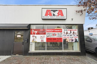 Plus de détails pour 385 New Brunswick Ave, Fords, NJ - Commerce de détail à louer