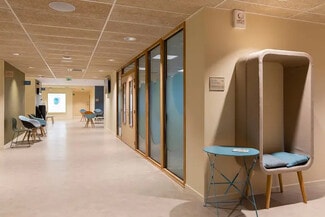 More details for 244 Rue Du Point Du Jour, Saint-Denis-lès-Bourg - Office for Lease