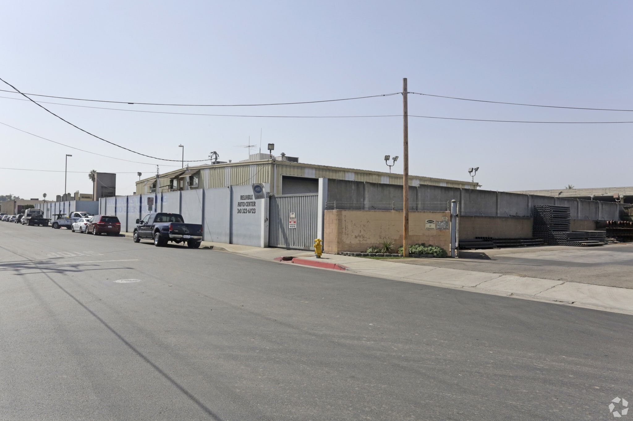 14201-14225 S Halldale Ave, Gardena, CA for lease Primary Photo- Image 1 of 4