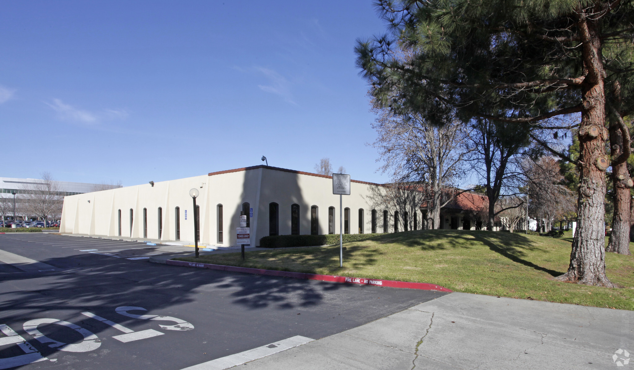 1195 Bordeaux Dr, Sunnyvale, CA for lease Primary Photo- Image 1 of 11