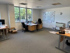 Priors Way, Maidenhead for lease Interior Photo- Image 2 of 4
