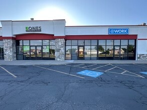 4860-4876 S 1900 W, Roy, UT for lease Interior Photo- Image 1 of 12