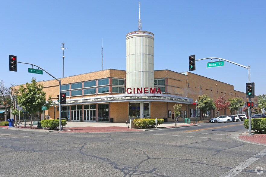 403-439 W Main St, Merced, CA for sale - Building Photo - Image 1 of 1