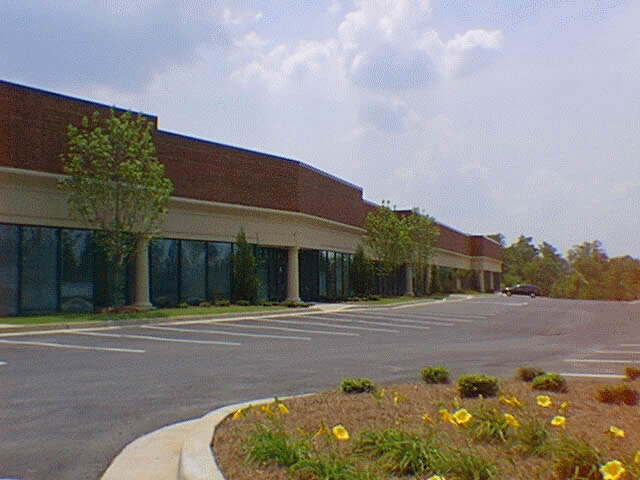 5910 Shiloh Rd E, Alpharetta, GA à louer - Photo du bâtiment - Image 2 de 12