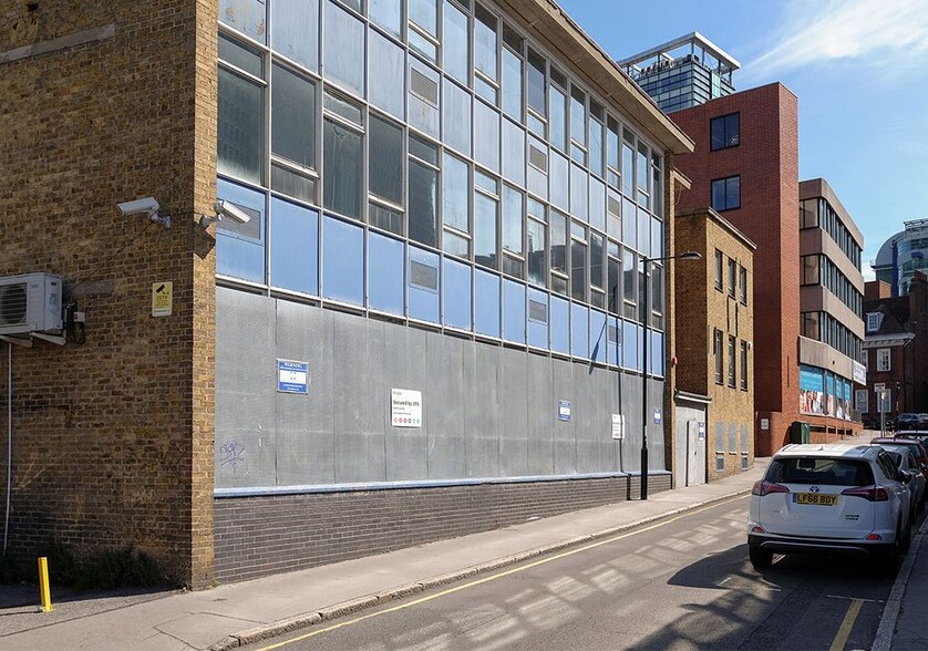 45 Laud St & 112 High St portfolio of 2 properties for sale on LoopNet.ca - Building Photo - Image 3 of 6