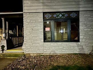 Plus de détails pour 212 N Chestnut St, Scottdale, PA - Bureau/Commerce de détail à louer