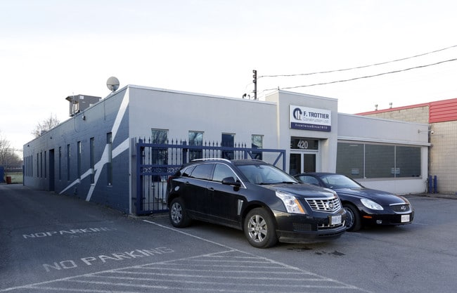 More details for 420 Mcarthur Ave, Ottawa, ON - Office for Sale