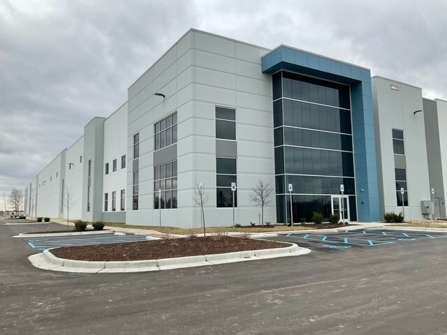 4678 N 600 W, McCordsville, IN for lease - Primary Photo - Image 1 of 1