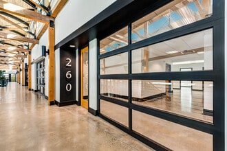 1777 SW Chandler Ave, Bend, OR à louer Photo intérieure- Image 1 de 6