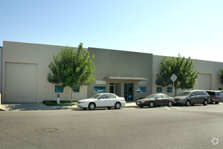 More details for 15340-15362 Texaco Ave, Paramount, CA - Industrial for Lease