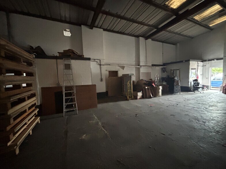 102 College St, Kempston à louer - Photo du bâtiment - Image 3 de 6