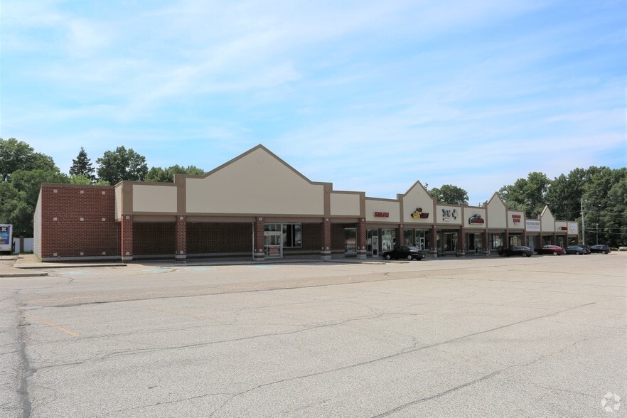 6030-6070 Broadview Rd, Parma, OH for lease - Primary Photo - Image 1 of 4