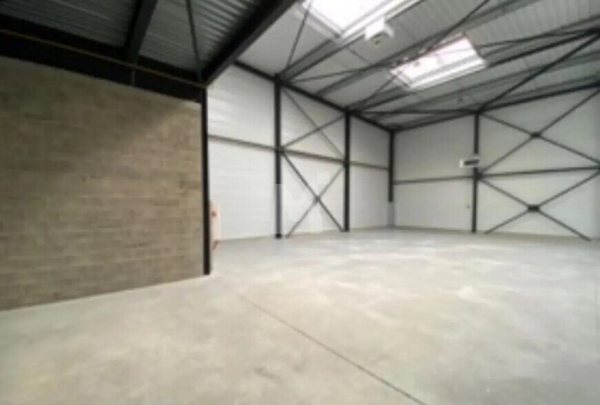 Local d'activités dans Montgeron à vendre - Photo intérieure - Image 3 de 5