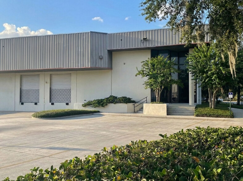 1051-1153 Bennett Dr, Longwood, FL for lease - Building Photo - Image 1 of 8