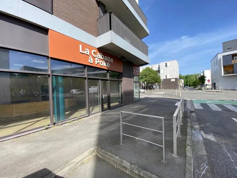 24 Avenue D'Andromede, Blagnac à louer - Photo du bâtiment - Image 3 de 9
