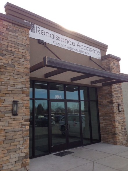 1440-1460 Moon River Dr, Provo, UT à vendre - Photo du bâtiment - Image 2 de 36