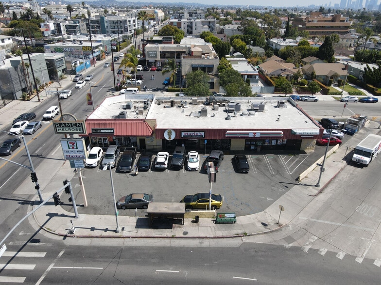 5782-5788 1/2 Melrose Ave, Los Angeles, CA à vendre - Aérien - Image 2 de 3