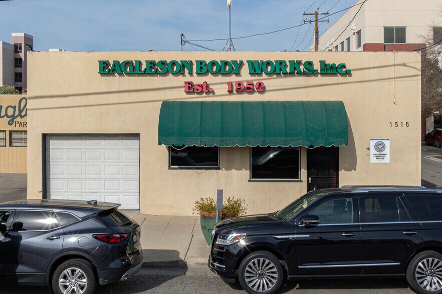 1517 25th St, Bakersfield, CA for sale - Building Photo - Image 2 of 13