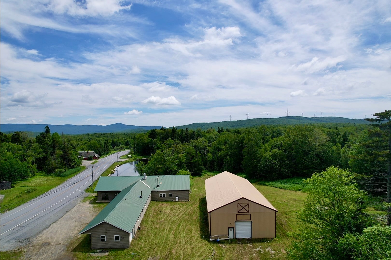 8570 VT Route 9, Woodford, VT à vendre Photo du bâtiment- Image 1 de 22
