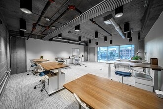 800 19th Ave South, Nashville, TN for lease Interior Photo- Image 1 of 1