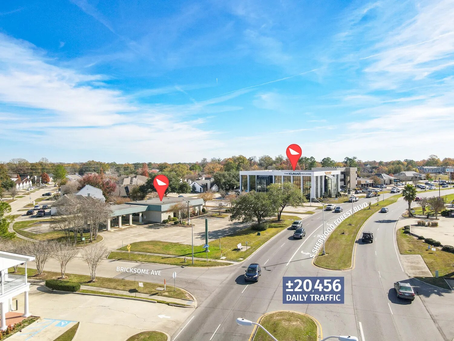 2927, 3029 S SHERWOOD FOREST BLVD portefeuille de 2 propriétés à vendre sur LoopNet.ca Photo du bâtiment- Image 1 de 22