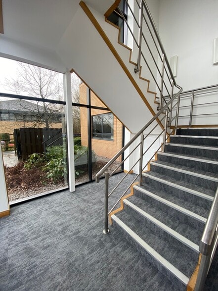 2 The Brooms, Bristol for lease - Building Photo - Image 2 of 3