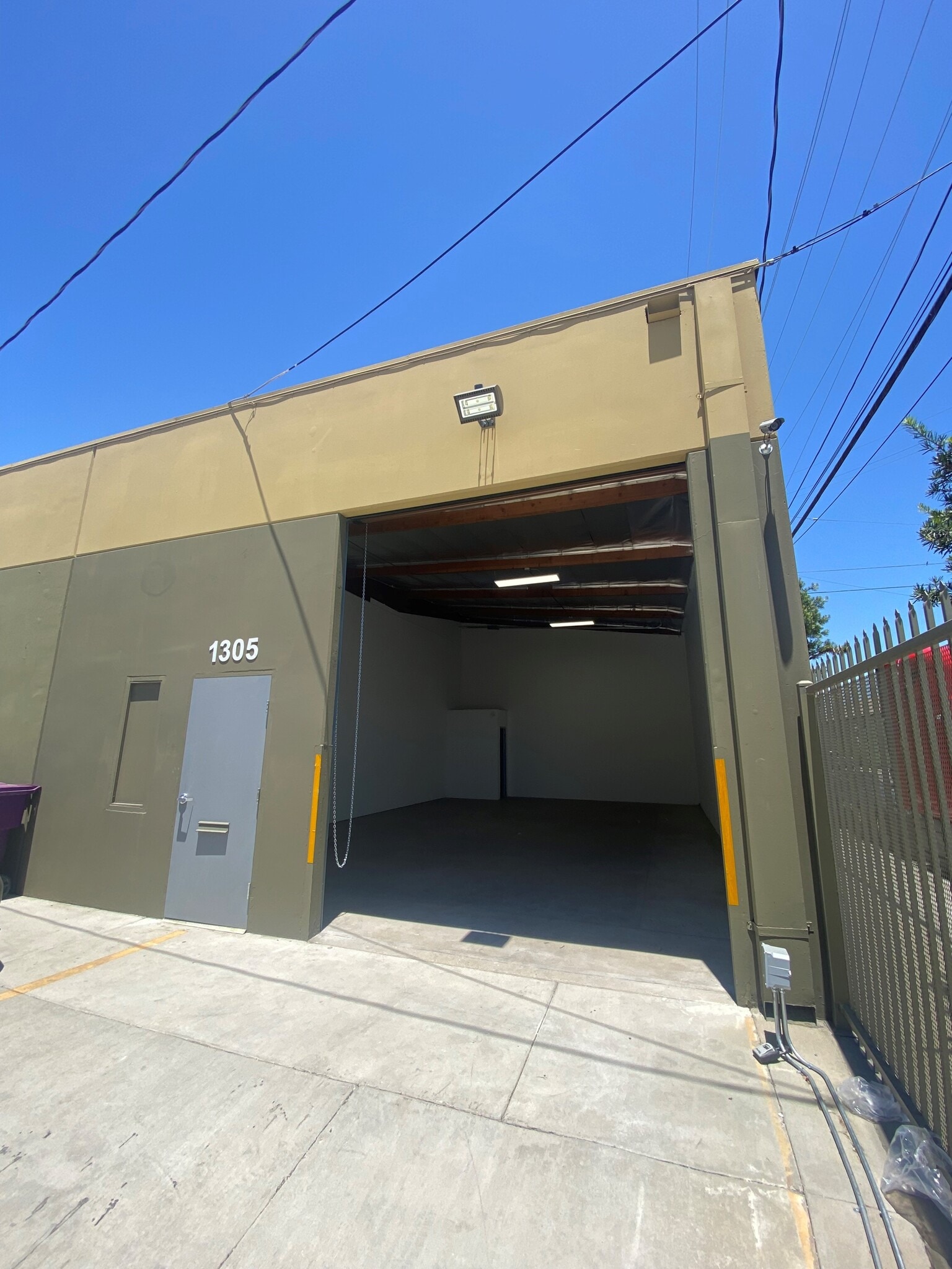 701-833 W Anaheim St, Long Beach, CA à louer Photo intérieure- Image 1 de 6