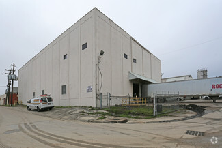 More details for 700 Plastics, Houston, TX - Industrial for Sale