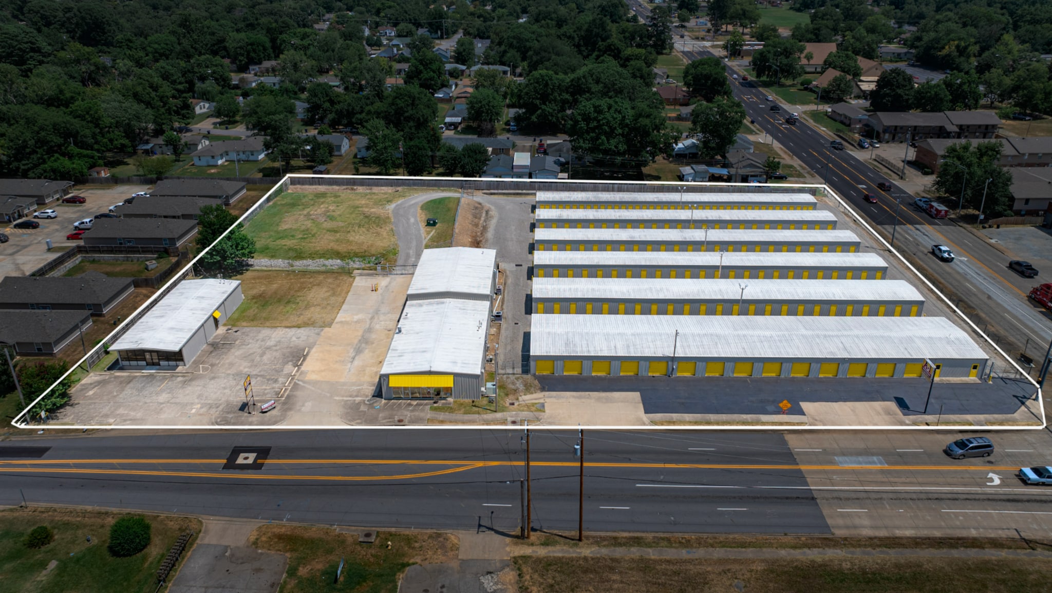 2001 Phoenix Ave, Fort Smith, AR for sale Primary Photo- Image 1 of 6