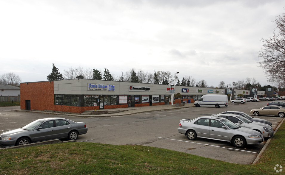 3350 Fairview St, Burlington, ON for lease - Building Photo - Image 3 of 4