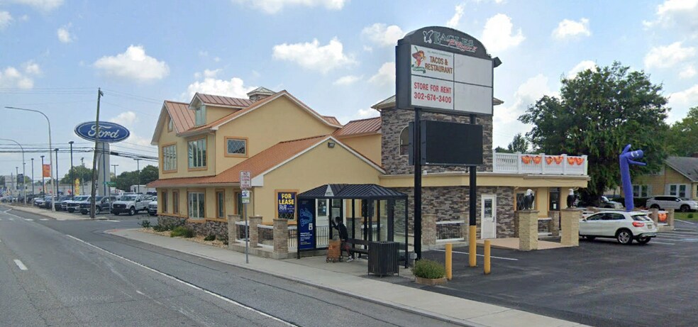 103 N Dupont Blvd, Smyrna, DE à louer - Photo du bâtiment - Image 2 de 2