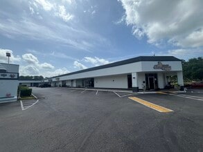 1905 S Dairy Ashford, Houston, TX for lease Building Photo- Image 1 of 9