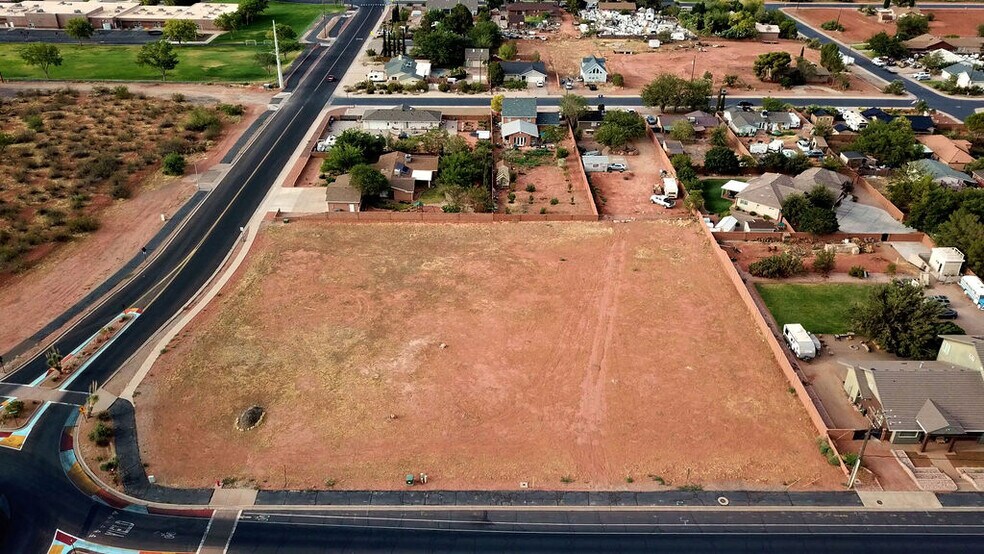 190 E Center St, Ivins, UT for lease - Aerial - Image 3 of 8