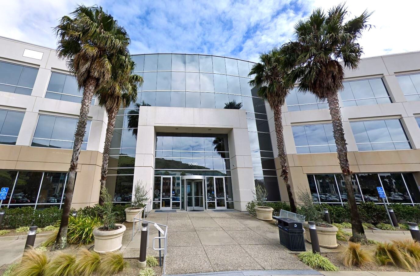 5000 Shoreline Ct, South San Francisco, CA à louer Photo principale- Image 1 de 4