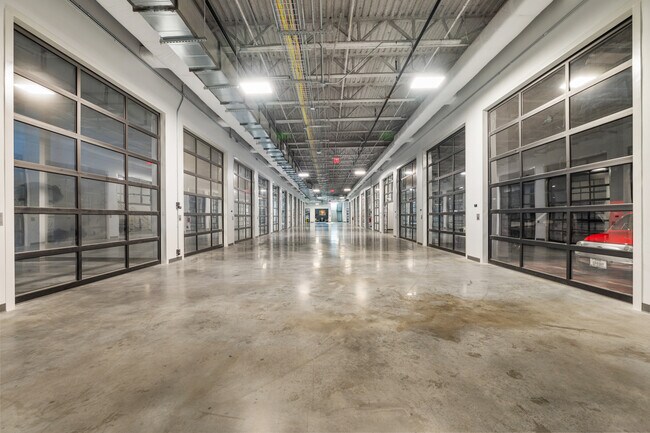 Plus de détails pour 4229 FM 620, Austin, TX - Flex à vendre