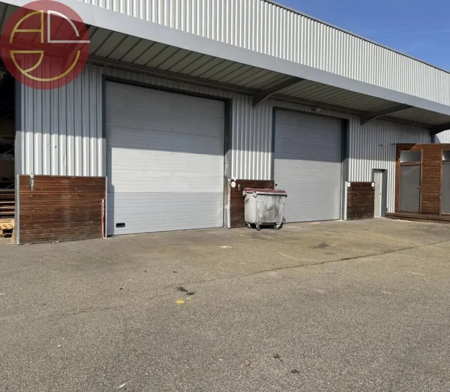 Industrial in Beaupuy for lease Building Photo- Image 1 of 8