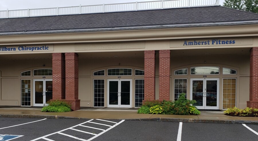 375-385 College St, Amherst, MA for lease Primary Photo- Image 1 of 12