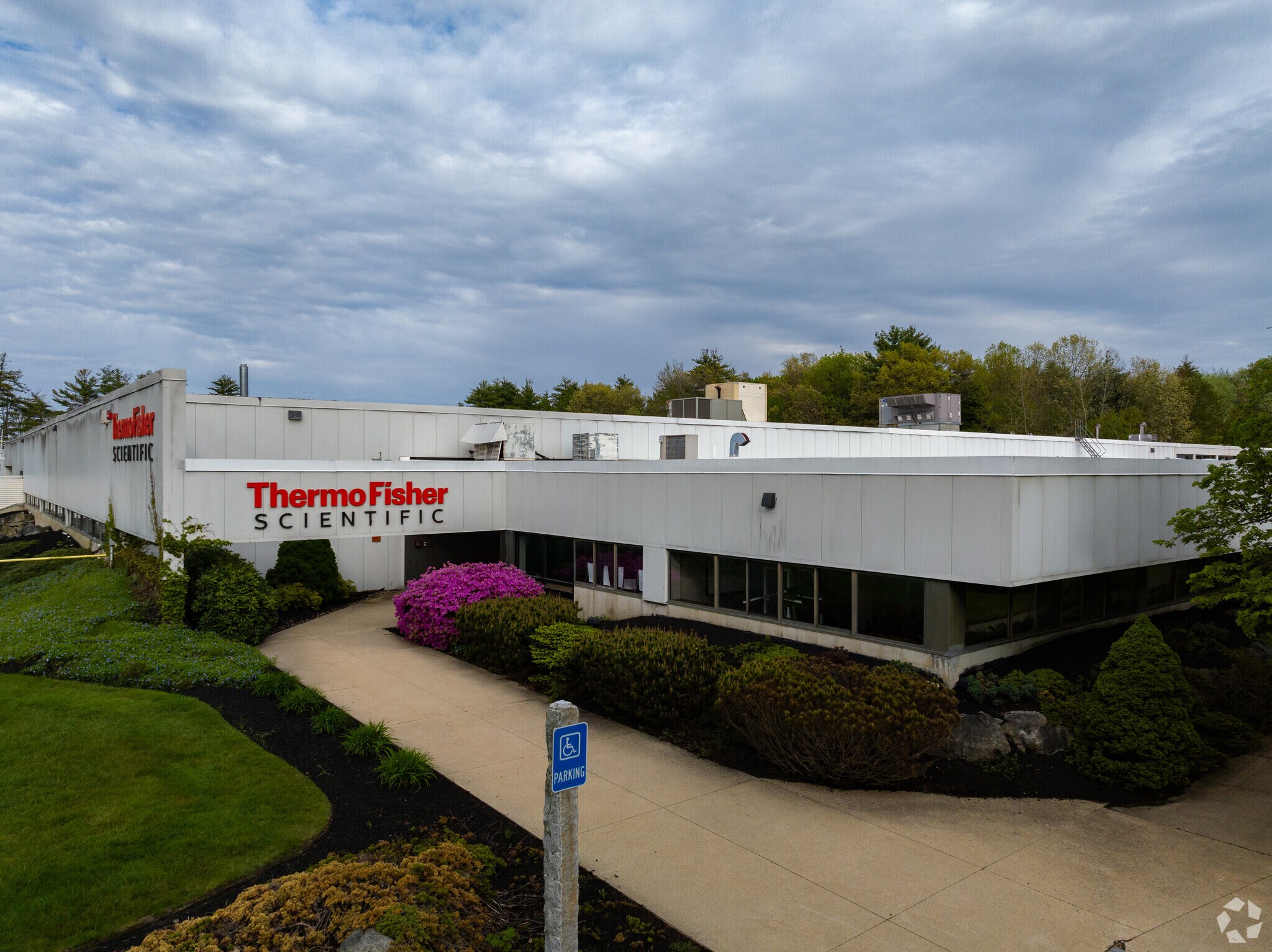 25 Nimble Hill Rd, Newington, NH à louer Photo du bâtiment- Image 1 de 7