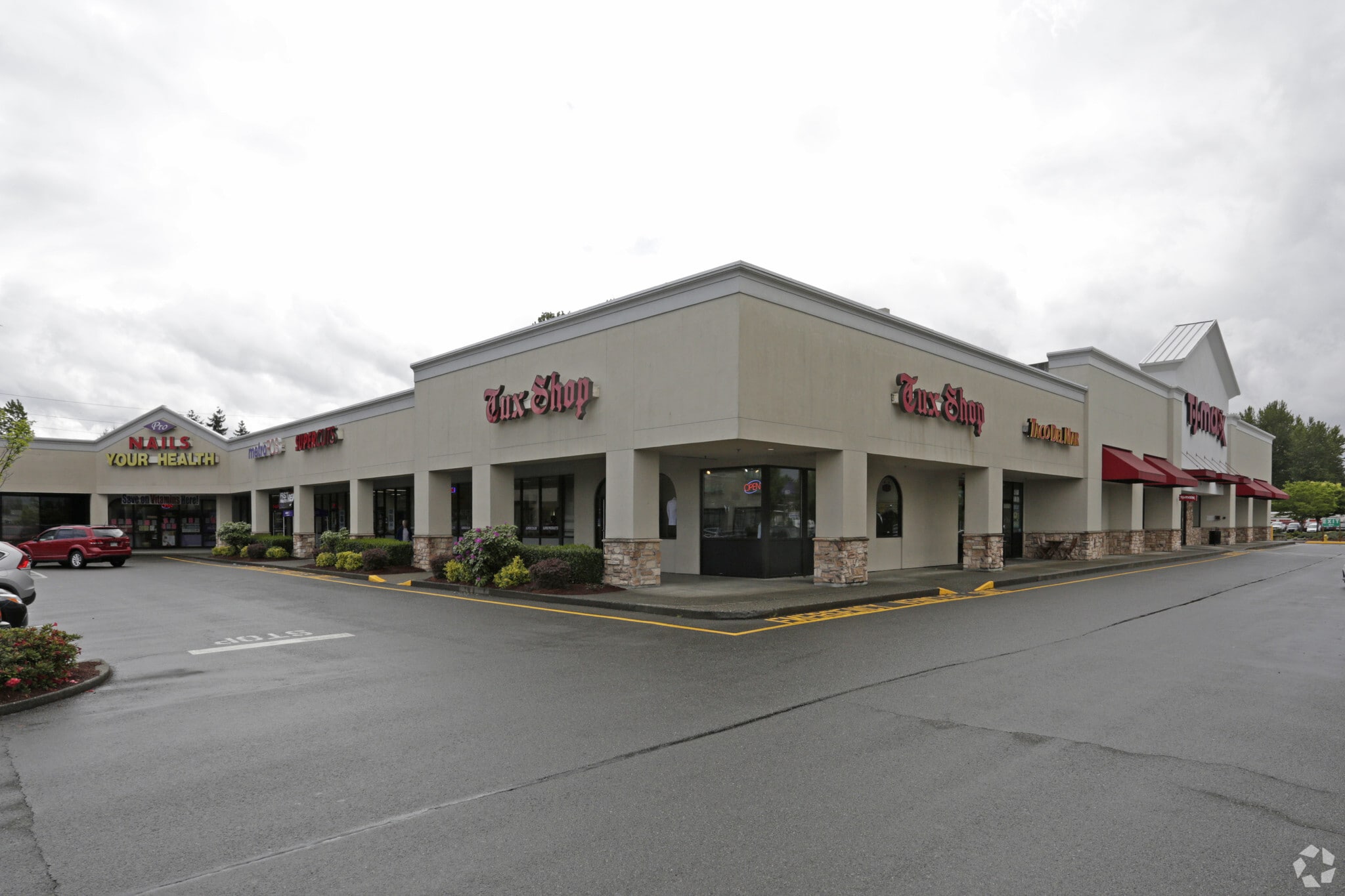 3705-3831 S Meridian, Puyallup, WA for lease Primary Photo- Image 1 of 9