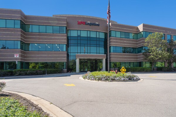 2211 Old Earhart Rd, Ann Arbor, MI à louer Photo du bâtiment- Image 1 de 16