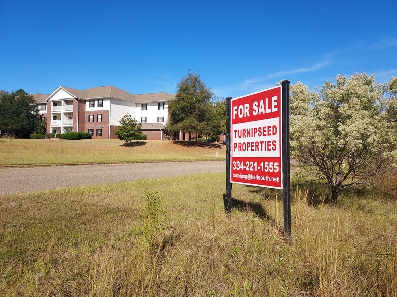 4 Todd Trail, Millbrook, AL for sale - Building Photo - Image 2 of 4